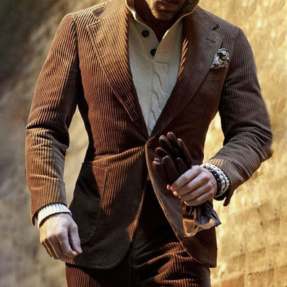 Costume en velours côtelé élégant pour homme avec gilet et revers stylé Chic und Stil
