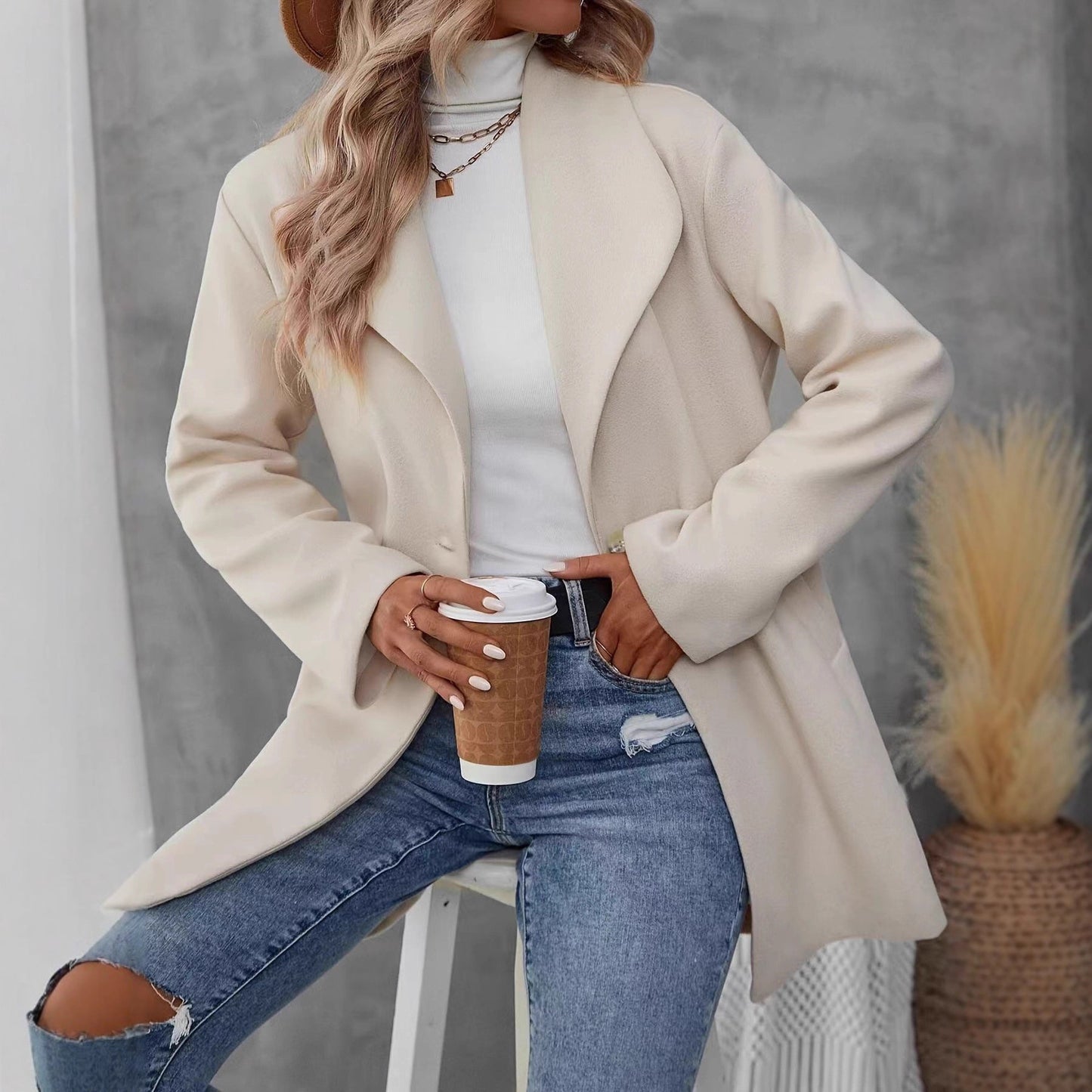 Dames élégant manteau court avec coupe minimaliste Chic und Stil