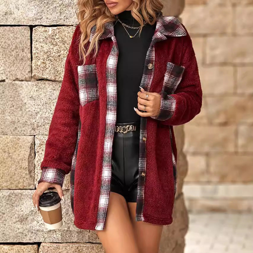 Fleece jacket for women with plaid accents and a practical cut Chic and Style