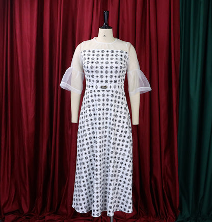Robe fleurie pour femmes avec des manches transparentes Chic und Stil