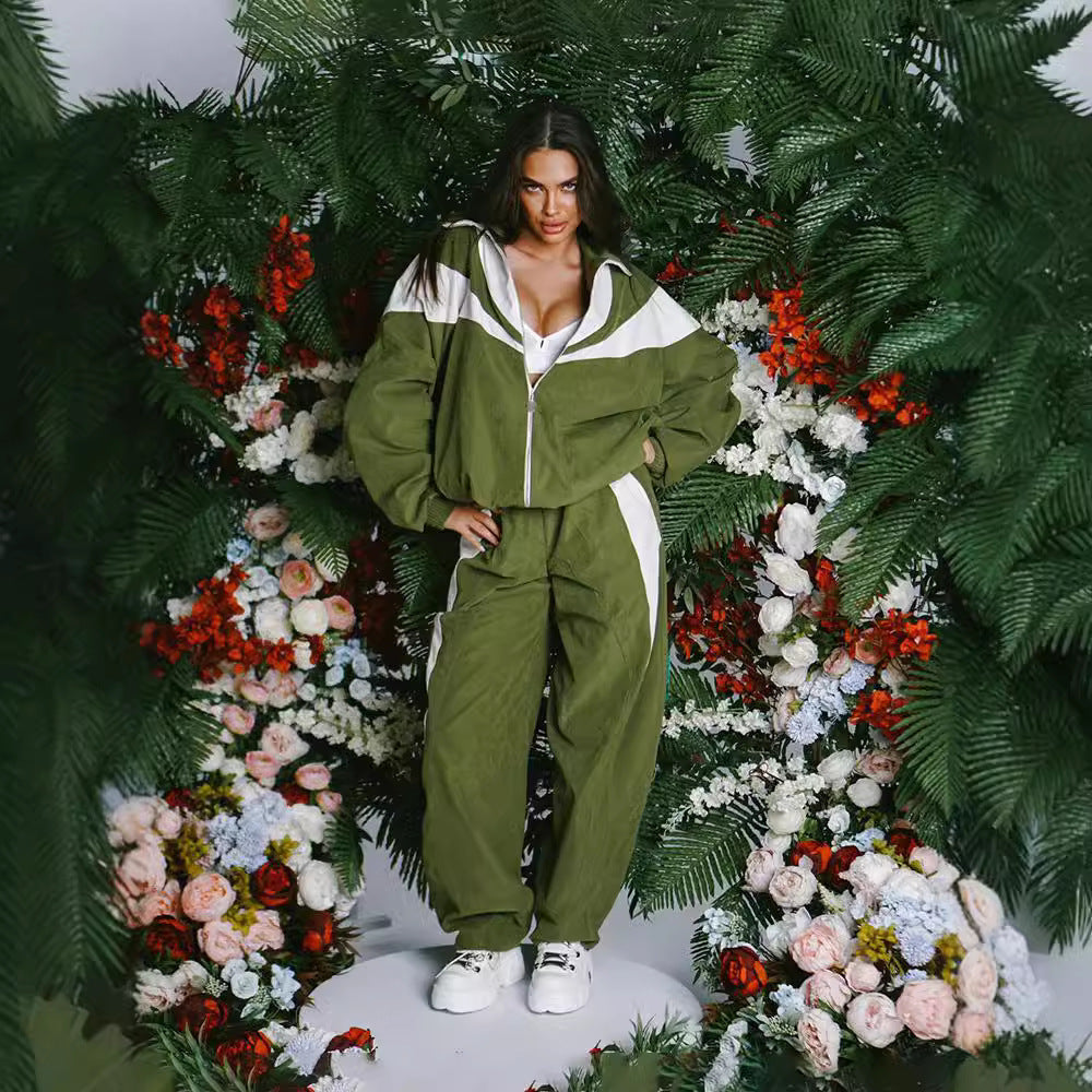 Ensemble de vestes et pantalons sportives pour femmes avec éléments contrastants et coupe confortable Chic und Stil