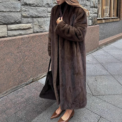 Dames élégant et moelleux long manteau en fausse fourrure Chic und Stil
