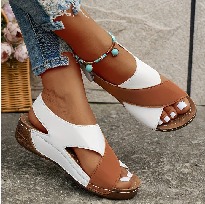 Sandales de vacances élégantes pour femmes avec semelle confortable et système de fermeture tendance Chic und Stil