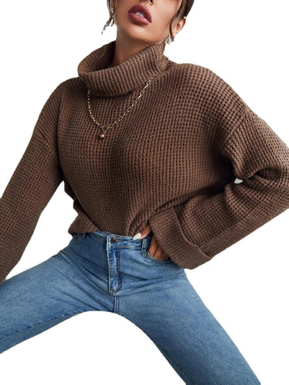 Pull en tricot pour femmes avec col haut et surface texturée Chic und Stil
