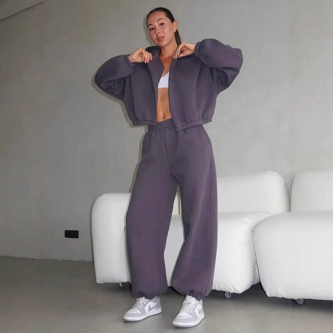 Casual sweatshirt set for women and wide jogger pants Chic and Style