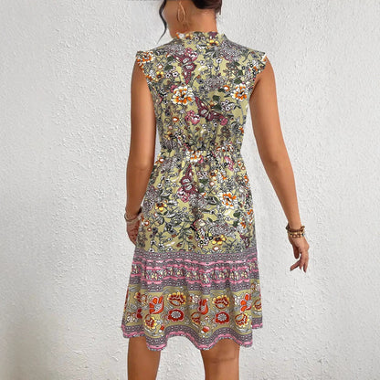Robe midi d'été femme avec un motif floral ludique et une coupe décontractée Chic und Stil