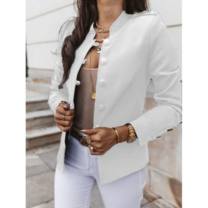 Blazer féminin tendance avec des détails ornés de boutons Chic und Stil