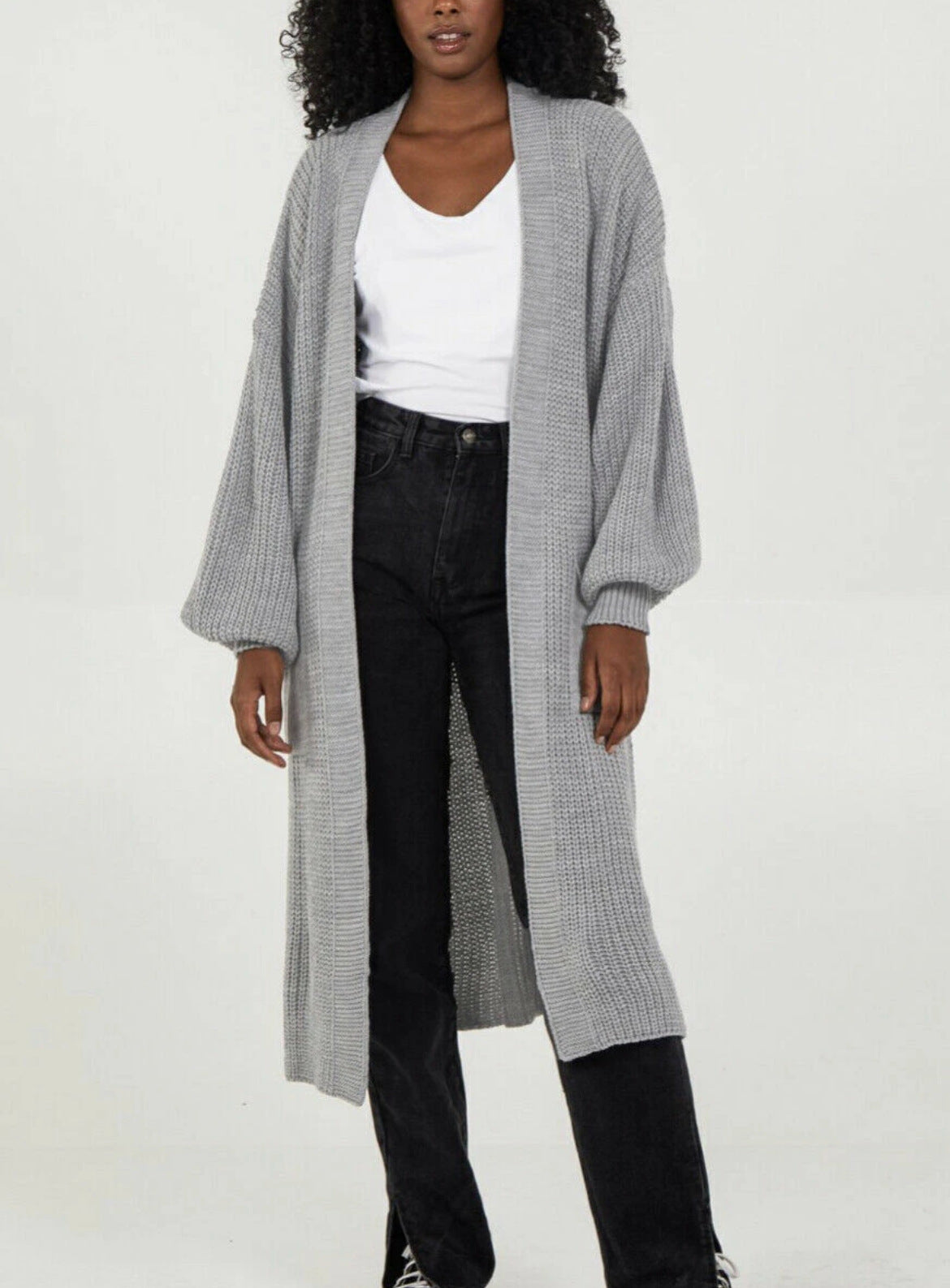 Cardigan en tricot grande taille pour femmes avec des manches volumineuses et une ouverture sur le devant Chic und Still