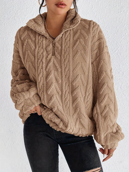 Dames Pull-over oversized pelucheux avec fermeture éclair et structure côtelée Chic und Stil