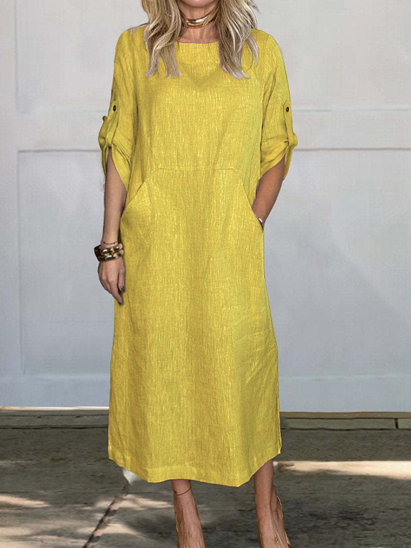 Robe midi aérienne pour femmes avec poches pratiques et manches retroussables Chic und Stil