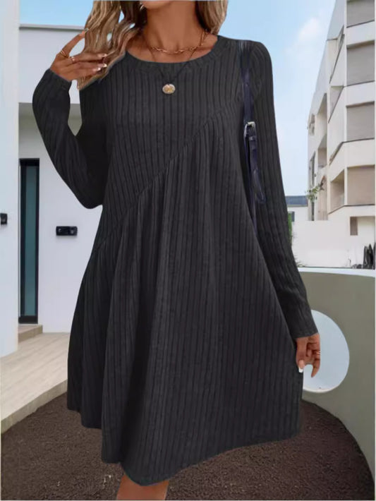 Robe en rib casual pour femmes avec design asymétrique Chic und Stil