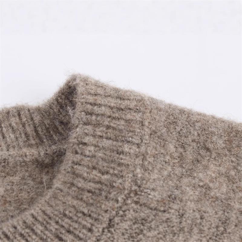 Ladies comfortable knit pullover with button closure and raglan sleeves Chic and Style