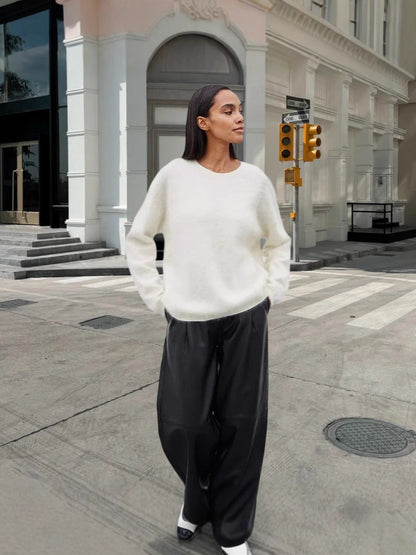 Dames pull en tricot doux avec un élégant col rond et une coupe décontractée Chic und Stil