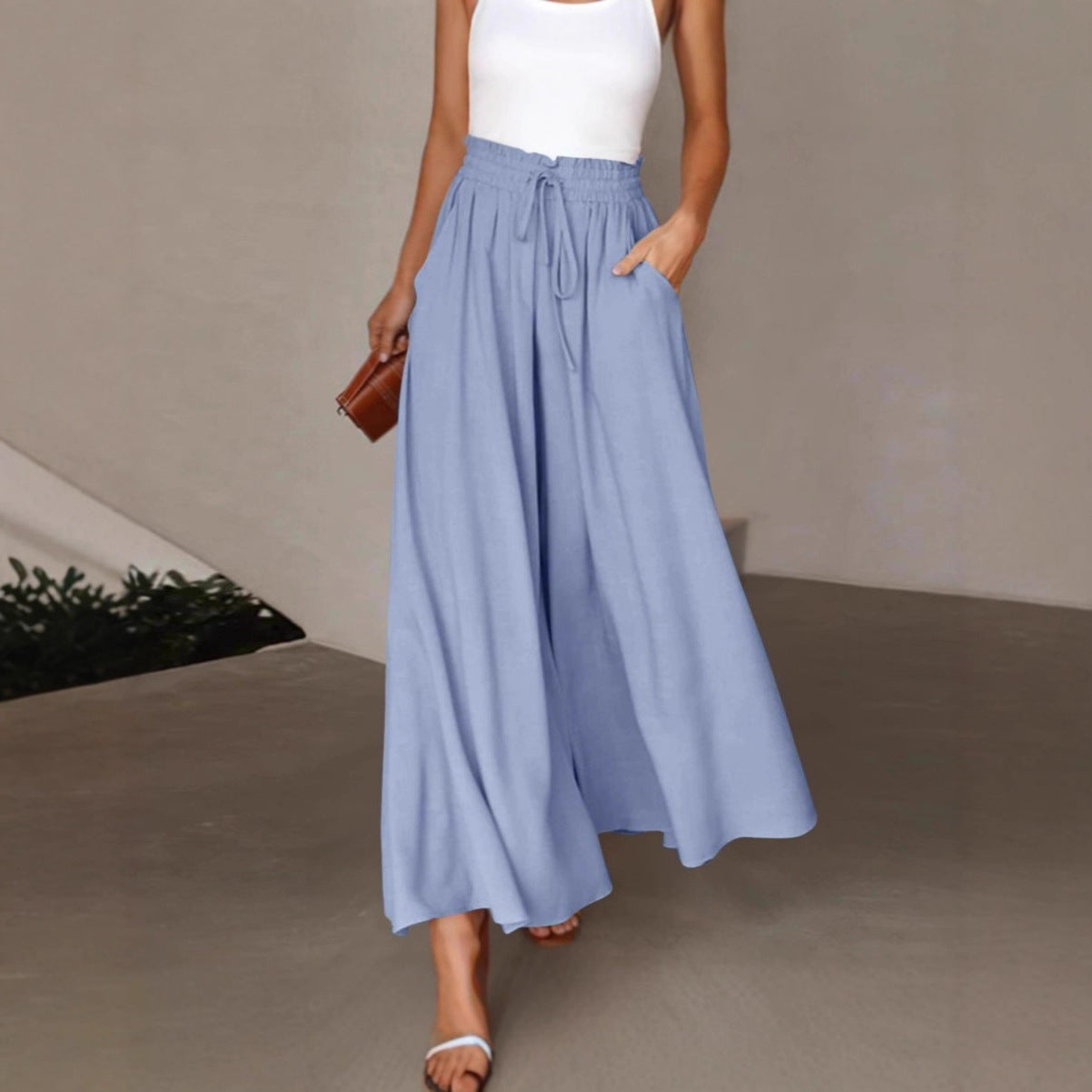 Wide-leg pants for women with elastic waistband and pockets Chic and Style