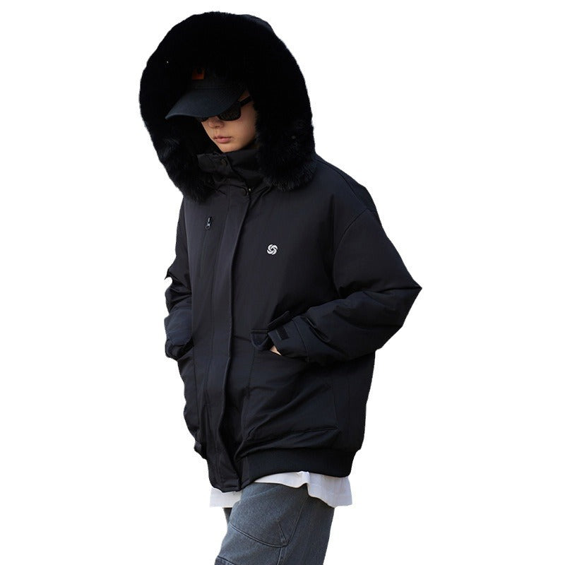 Dame manteau de puffer isolé avec col en fausse fourrure amovible et grandes poches frontales Chic und Stil