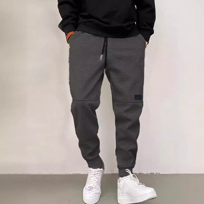 Comfortable and functional men's tracksuit pants Chic and Style