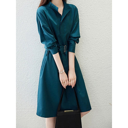 Robe utilitaire ajustée pour femmes Chic und Stil