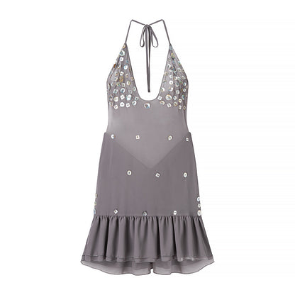 Robe d'été pour femmes avec des sequins scintillants et un ourlet volumineux Chic und Stil
