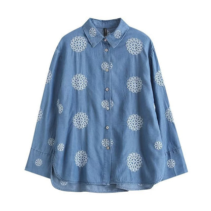 Chemisier pour femmes avec design floral brodé Chic und Stil