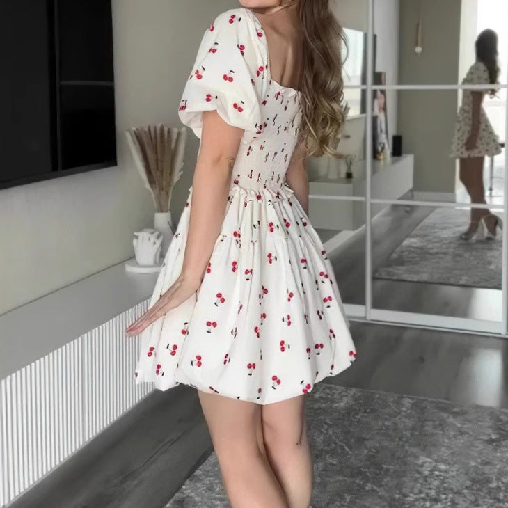 Robe d'été pour femmes avec des manches bouffantes et un design floral Chic und Stil