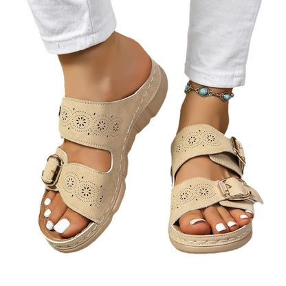 Sandales confortables pour femmes avec fermeture à double sangle et technologie moderne de semelle intérieure Chic und Stil
