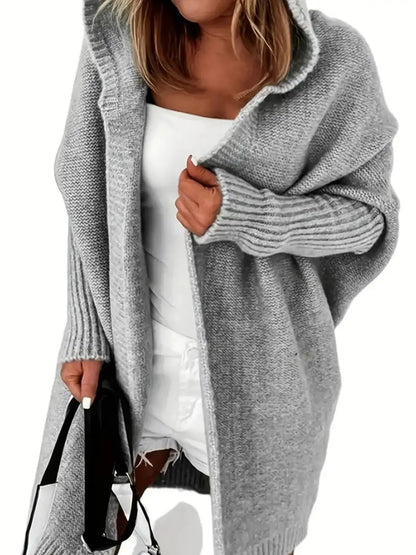 Chic und Stil | Women Cozy Cardigan with Hood and Loose-Fitting Design