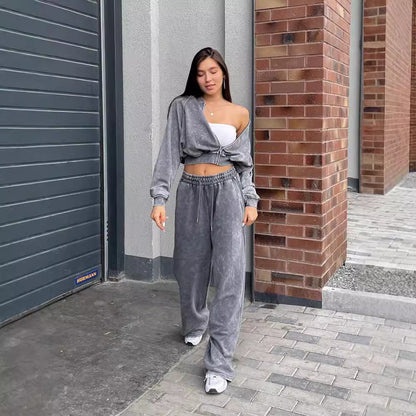 Chic and stylish trendy zip cropped hoodie for ladies with casual jogging pants