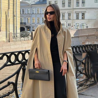 Dames élégant trench-coat avec un col haut et des fentes latérales Chic und Stil