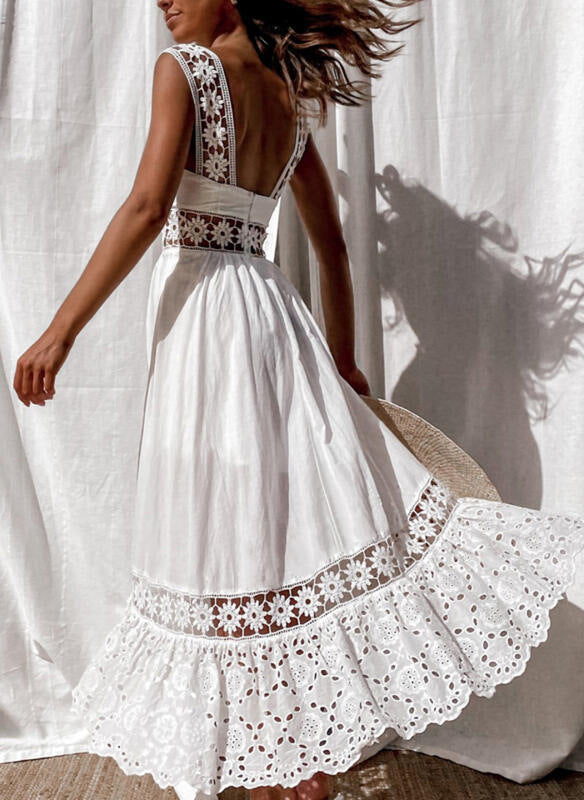 Robe de mariée pour dames avec des détails en dentelle et une jupe volumineuse Chic und Stil