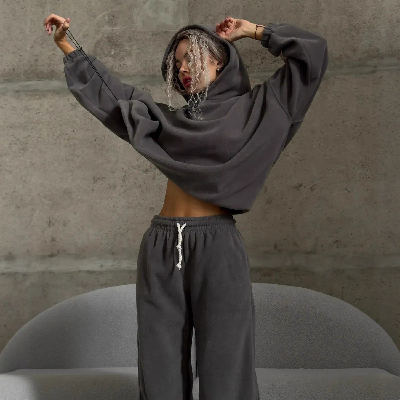 Ladies casual hoodie and loose jogger pants in soft fleece Chic and Style