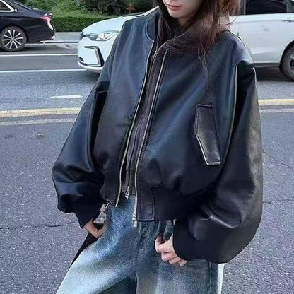 Veste en cuir stylée pour femme dans une coupe urbaine surdimensionnée Chic & Stil