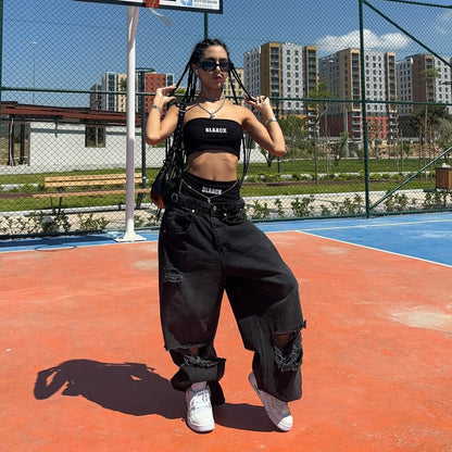 Pantalon cargo femmes avec une coupe décontractée et des détails de déchirure frappants Chic und Stil
