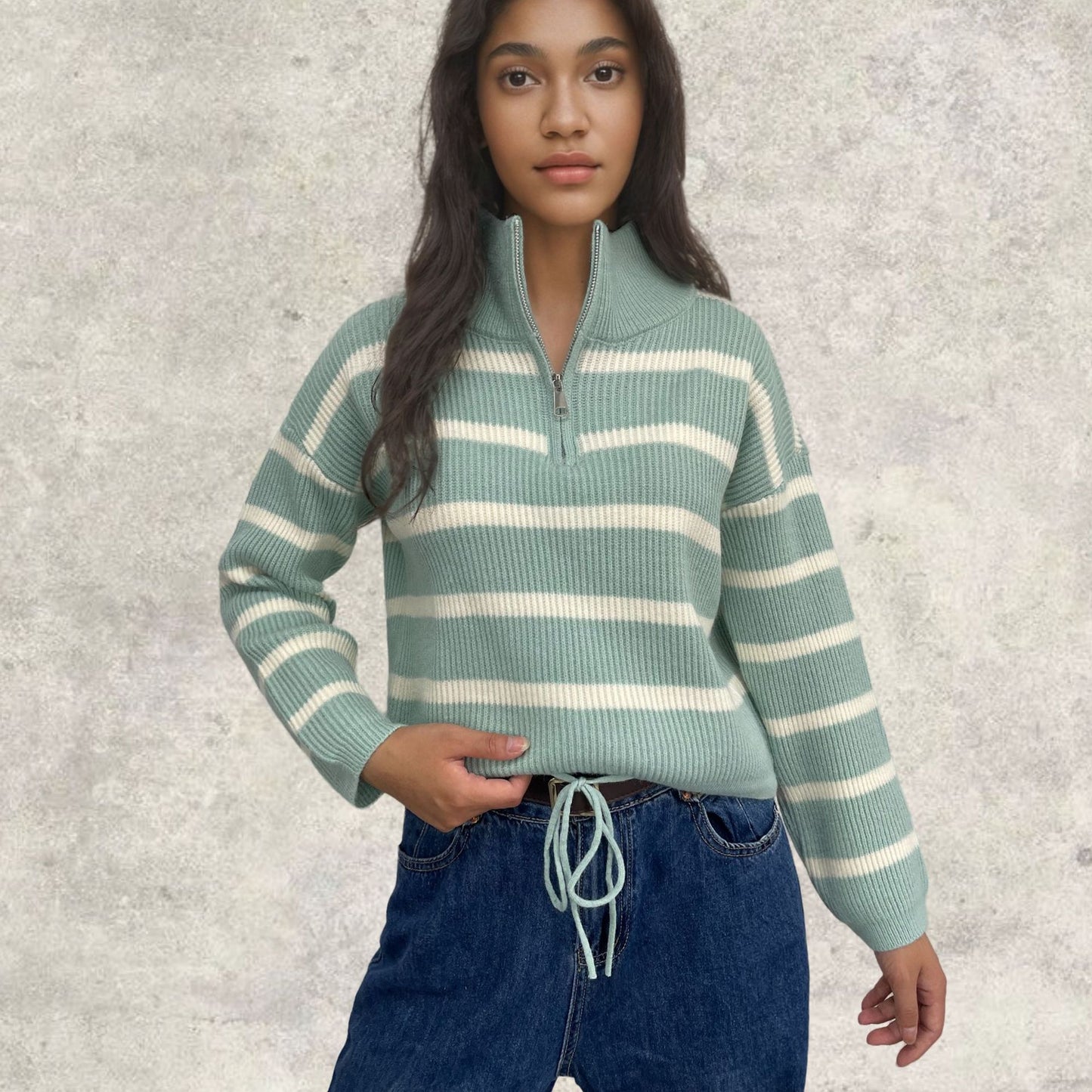 Pull femme en tricot avec col montant et cordon de serrage Chic und Stil