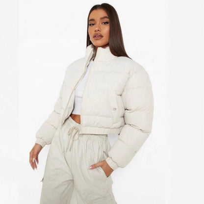 Dames doudoune d'hiver avec capuche Chic und Stil