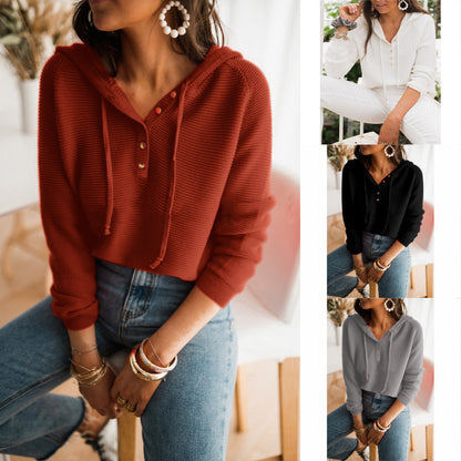 Women's hooded sweatshirt in structured fabric with trendy button details Chic und Stil