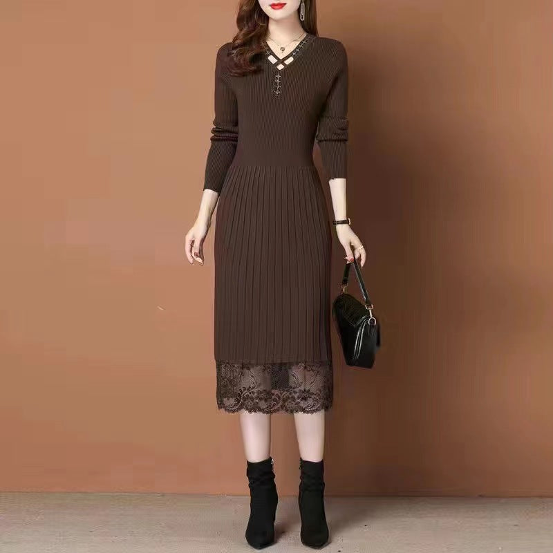 Robe en tricot pour femmes avec élégant bord en dentelle et décolleté en V Chic und Stil