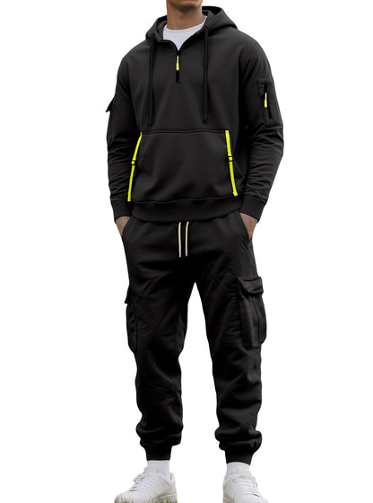 Functional sports set for men with hood and practical pockets Chic and Style
