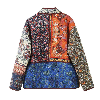 Dame veste matelassée Patchwork avec poches pratiques et motif coloré Chic und Stil