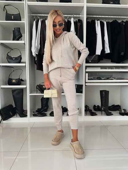 Dames décontracté et élégant vêtement de loisirs à capuche Chic und Stil