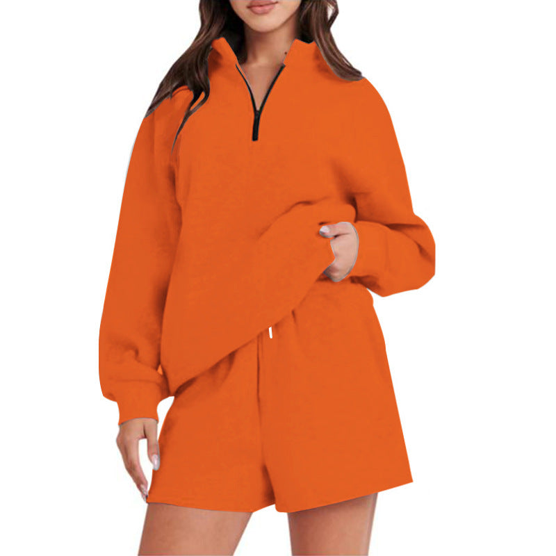 Ensemble de loisirs confortable pour femmes avec fermeture éclair à mi-hauteur et shorts Chic und Stil