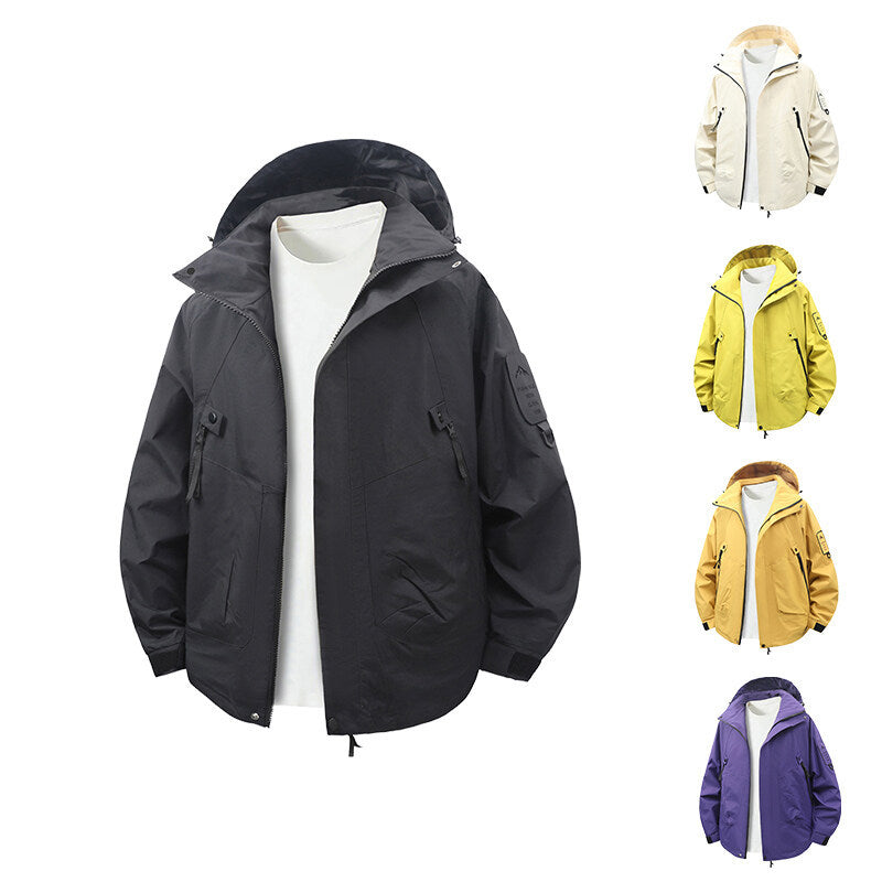 Functional outdoor jacket for men with adjustable hood area and multiple pockets Chic and Style