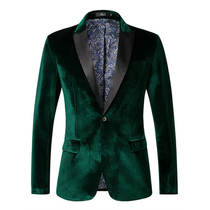 Elegant velvet jacket for men with luxurious details Chic and Style