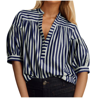 Chemisier pour femmes avec manches bouffantes et motif rayé Chic und Stil