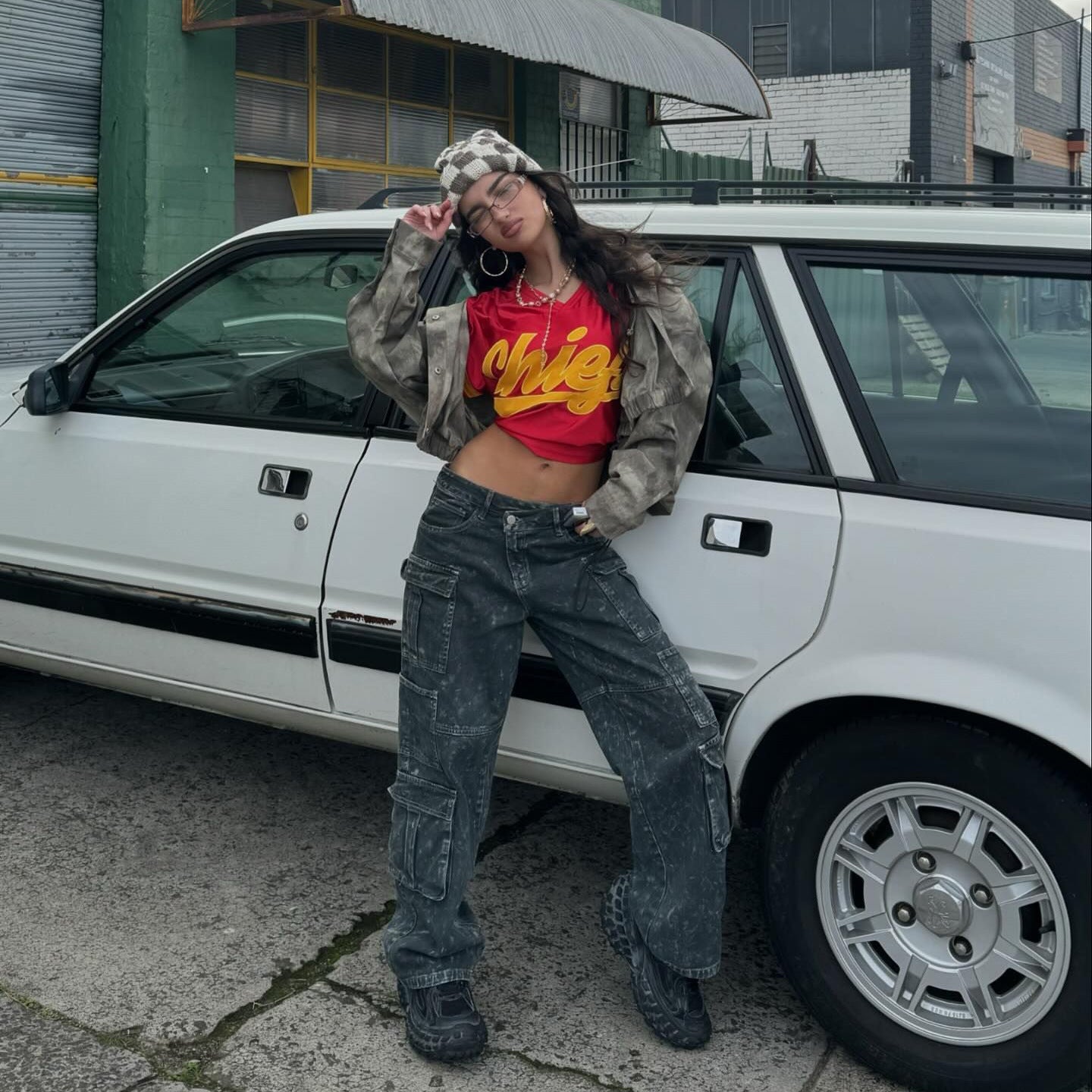 Casual cargo pants for women with innovative details and a modern fit Chic and Style