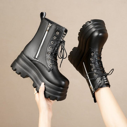 Bottes à plateau pour femmes avec profil de semelle robuste et talon haut Chic und Stil