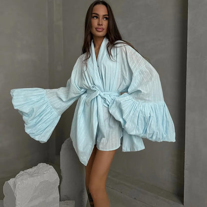 Dames élégant kimono avec des manches volumineuses Chic und Stil