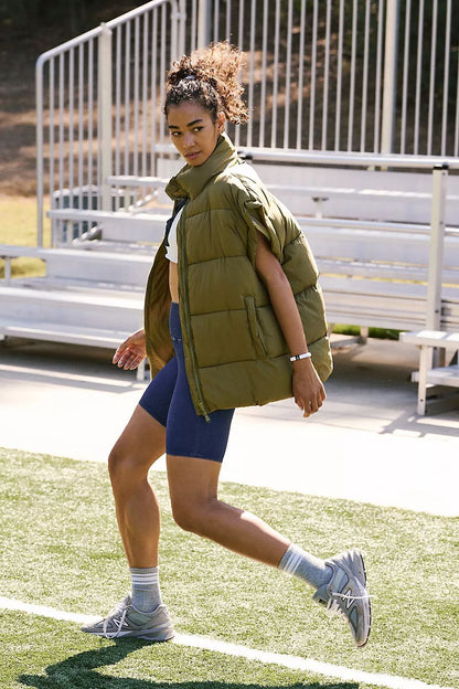 Dames gilet matelassé avec col montant et poches pratiques Chic und Stil