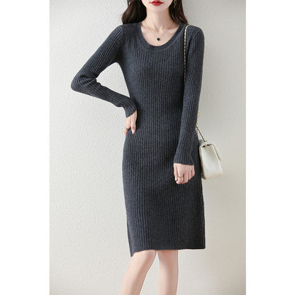 Robe en tricot pour femmes avec une fine structure côtelée et une coupe cintrée Chic und Stil