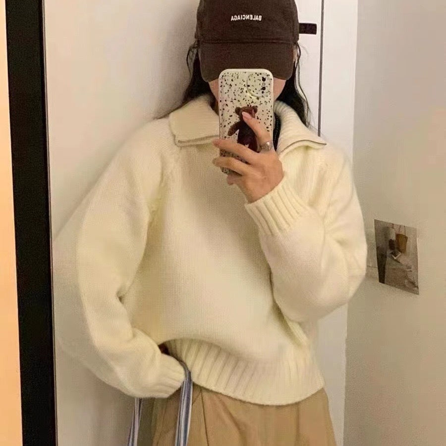 Femme pull en tricot doux avec des manches volumineuses et une taille élastique Chic und Stil