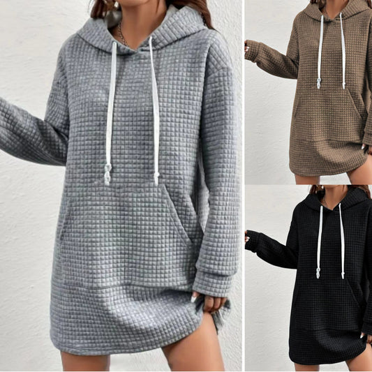 Robe à capuche pour femmes grandes tailles avec surface texturée Chic und Stil